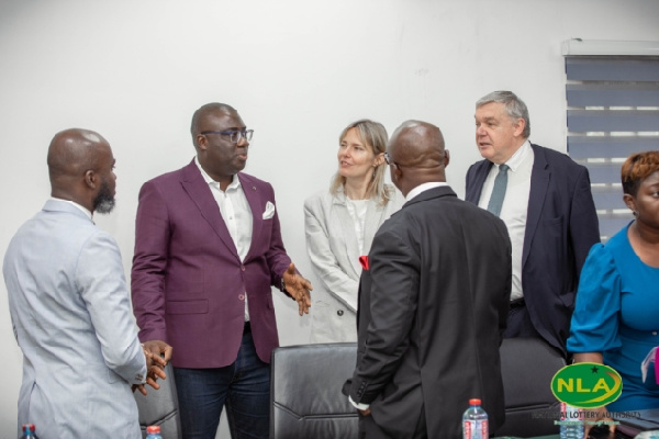 NLA Director-General Samuel Awuku with some stakeholders at the training session