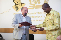 Boris Yakimovich exchange contracts with Atsu Kpewu