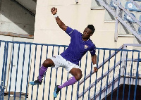 Adolf Otibo celebrates his goal Tomelloso