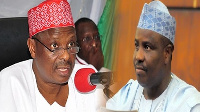 Gwamnan Sokoto Tambuwal (dama) da tsohon gwamnan Kano Rabiu Kwankwaso