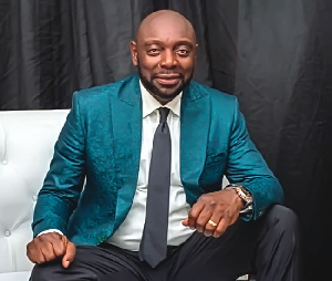 Segun Arinze