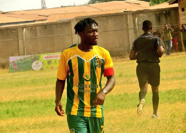 Kumasi Asante Kotoko's defensive midfielder Emmanuel Sarkodie