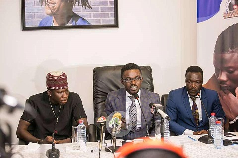 Stonebwoy during his official signing at Zylofon Media