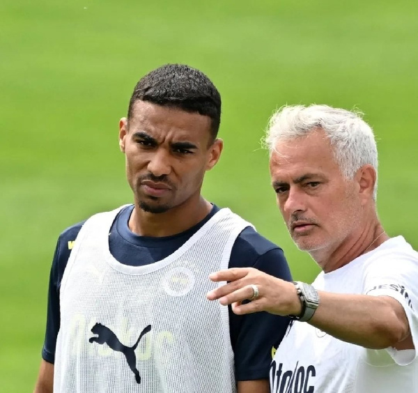 Djiku highlighted Mourinho's control over every aspect of training