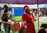 Ghanaian actress, Roselyn Ngissah celebrated Christmas with children of De-Blessing Foundation