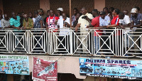 Akufo-Addo campaigning to spare parts dealers at Abossey Okai in the lead up to the 2016 elections