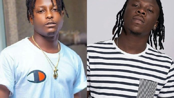 Stonebwoy (R) and KelvynBoy (L)