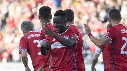 David Accam failed to make the starting team despite his impressive performance this season