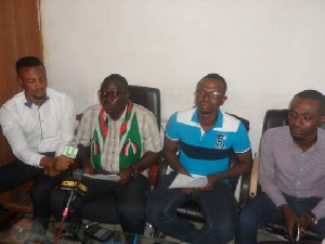 Owusu Nkrumah Ababio (Centre left), Deputy Regional Youth Organiser of NDC