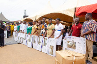 The MP donated items to the best-performing individuals and institutions