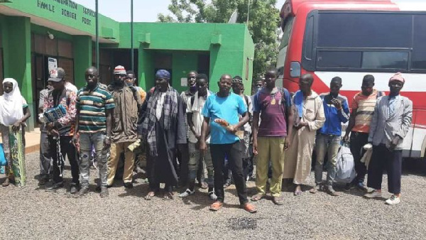 The Nigeriens were returning to their home country through unapproved route