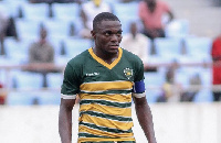 Ebusua Dwarfs left back, Dennis Korsah