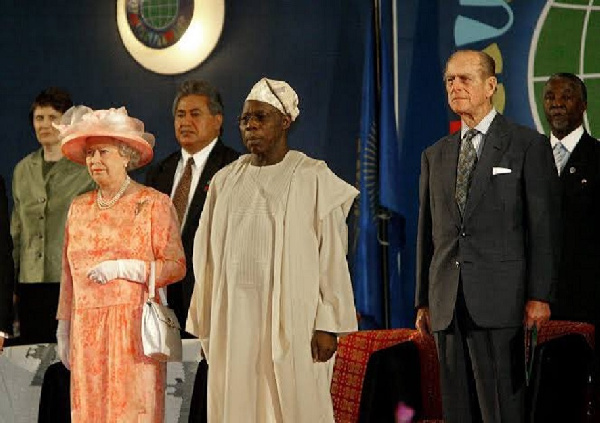 A meeting between Nigerian head of state Olusegun Obasanjo and the British Crown