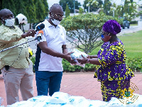 Kennedy Agyapong handing over the masks to the Chief of Staff