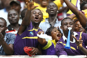 Medeama fans