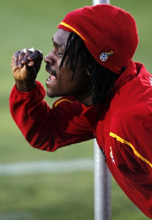 Derek Boateng In Training 02Oct2010