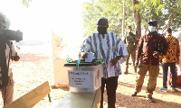 Dr. Mahamudu Bawumia casting his vote