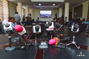 Media Journalists Microphones 