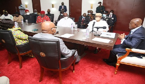 Ghana Nigeria President Akufo Addo Right Addressing The Meeting