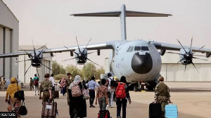 A ranakun Laraba da Alhamis ne jirgin saman RAF ya kai ‘yan kasar Burtaniya da ke Sudan zuwa Cyprus