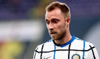 Christian Eriksen suffer cardiac arrest during Euro 2020 match