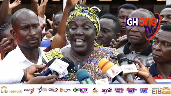 Kumasi Central Market Traders threaten not to vote in 2024 if Bawumia is not elected by NPP