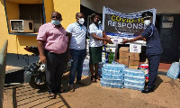 Madam Dorcas Asieduwaa Acquaye, Head of the Kumasi Office of CHRI donating the items