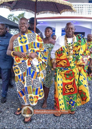 Asantehene Otumfuo Osei Tutu II and Awoamefia Togbi Sri III