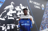 Kelvin Ofori unveiled by Paderborn