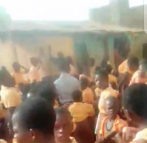 Protesting Students At The Oseneso D A Basic School.png