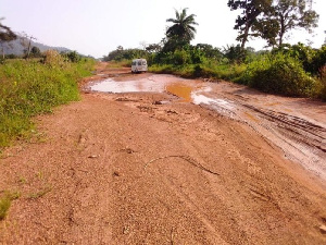 Residents in Kpone Kantamanso has called on authorities to fix their roads