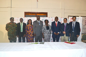 Dignitaries at the event in a group photograph