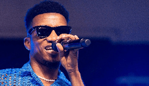 Kofi Kinaata