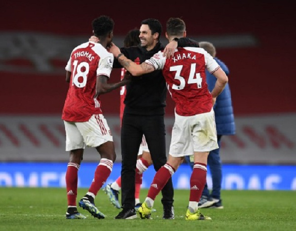 Partey in an interaction with Coach Arteta