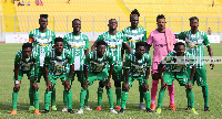 King Faisal pose for pre-match team photo Credit: 442 and Stock