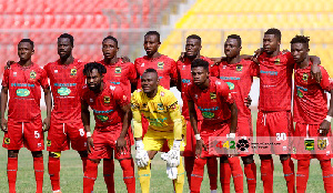 Asante Kotoko players