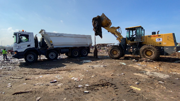 Part of Agbogbloshie market being cleared