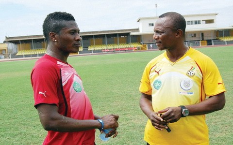 Asamoah Gyan and Coach Kwesi Appiah