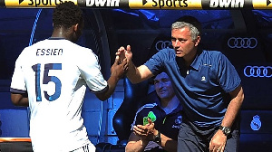 Michael Essien Jose Mourinho Real Madrid 1ppexvsqbbjy31gxp1vynru2v4