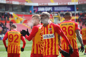 Bernard Mensah provided Don Bortey-like curling assist for Kayserispor in their 1-0 victory