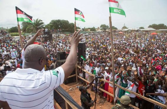 Former President John Mahama addressing scores of NDC sympathisers gathered at the Unity Walk