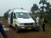 The journalists, who were left stranded by the incident, were sent a pickup vehicle to trasport them