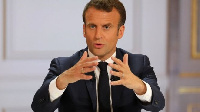 Mr Macron say e wan limit 