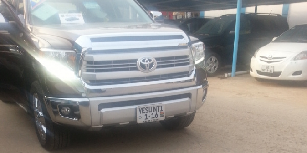 Amakye Dede's customized 'yesu nti' number plate