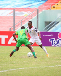 Nantes winger Osman Bukari (right) in action for Ghana