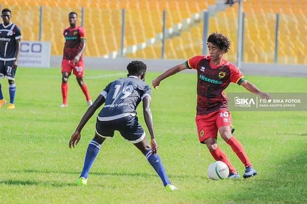 Fabio in action for Kotoko against Liberty