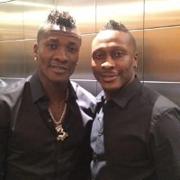 Black Stars striker , Asamoah Gyan and his senior brother Baffour Gyan