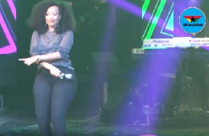 Joselyn Dumas dancing on stage