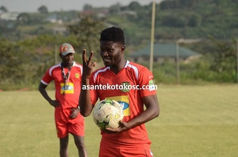 Asante Kotoko midfielder Kwame Bonsu