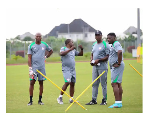 Super Eagles head coach Austin Eguavoen must now step in to resolve the tension amount his staff